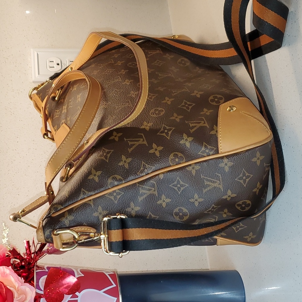 Louis Vuitton Brown and Tan Shoulder Bag - Picture 3 of 12